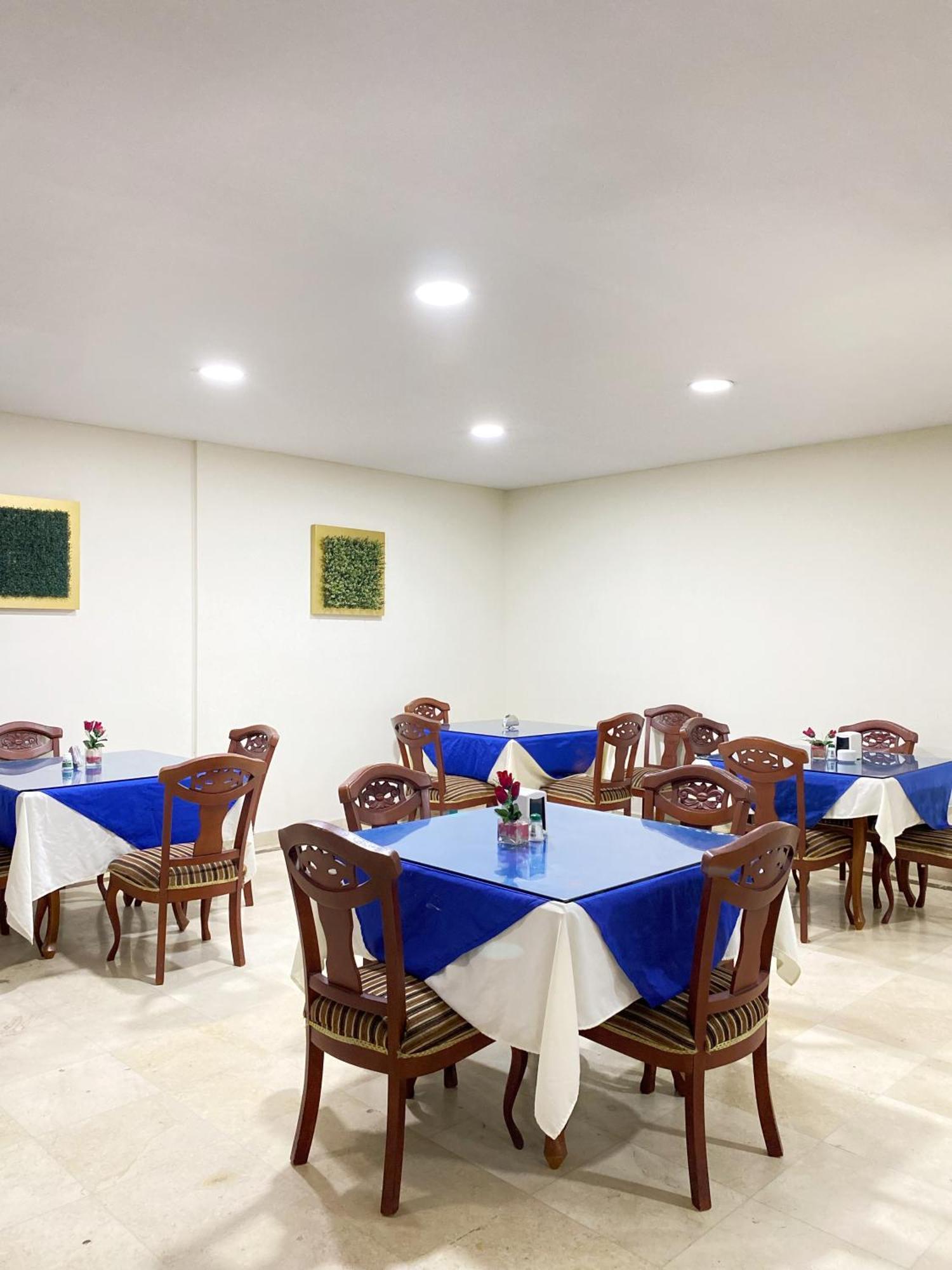 Hotel Continental Plaza Barranquilla บาร์รังกีญา ภายนอก รูปภาพ